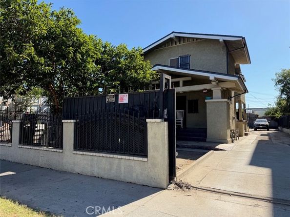 4512 S Figueroa, Los Angeles CA 90037