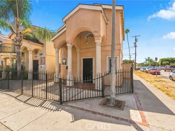 10601 S Main, Los Angeles CA 90003
