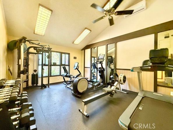 7890 E Spring Street 2F, Long Beach CA 90815