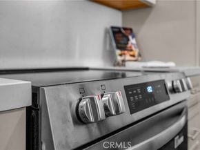 610 The Village, Redondo Beach CA 90277