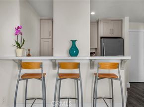 610 The Village, Redondo Beach CA 90277