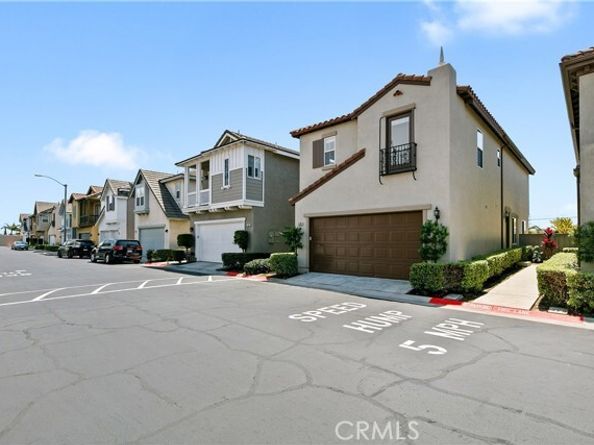1208 Jasmine Walk, Torrance CA 90502