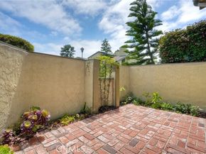3304 Caminito Eastbluff 143, La Jolla (san Diego) CA 92037