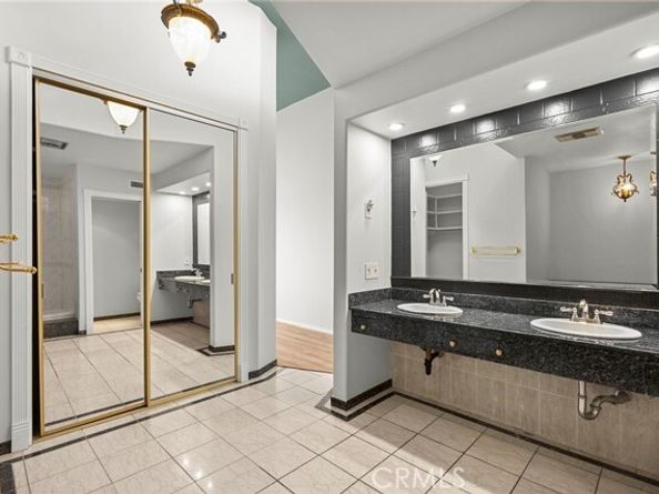 5305 White Oak Avenue K, Encino (los Angeles) CA 91316