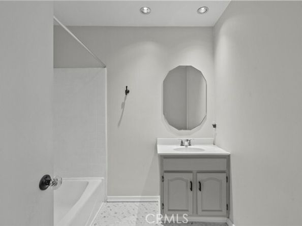 5305 White Oak Avenue K, Encino (los Angeles) CA 91316