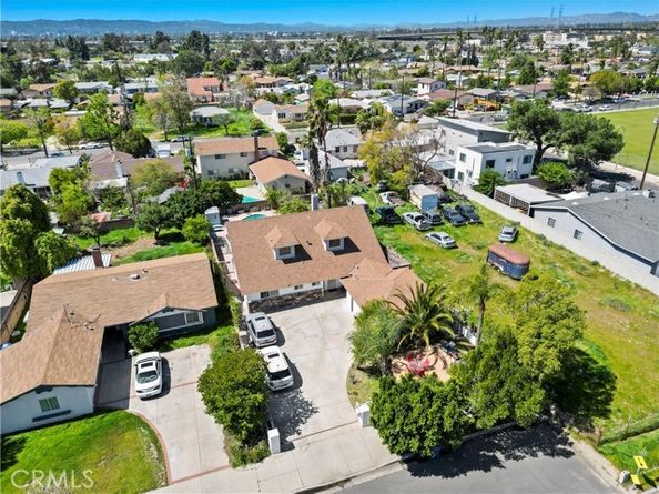 9021 Oneida Avenue, Sun Valley (los Angeles) CA 91352