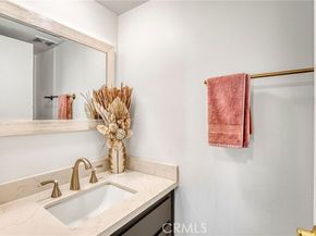 9000 Vanalden Avenue 150, Northridge (los Angeles) CA 91324