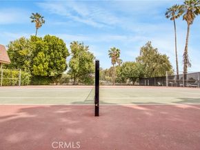 9000 Vanalden Avenue 150, Northridge (los Angeles) CA 91324