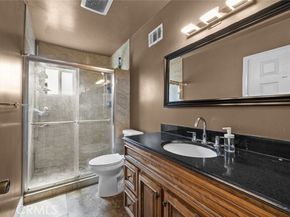 8134 Baird Avenue, Reseda (los Angeles) CA 91335
