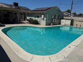 7232 Katherine Avenue, Van Nuys (los Angeles) CA 91405