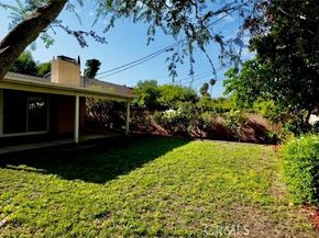 8512 Fullbright Avenue, Winnetka (los Angeles) CA 91306