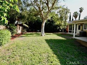8512 Fullbright Avenue, Winnetka (los Angeles) CA 91306