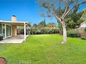 8512 Fullbright Avenue, Winnetka (los Angeles) CA 91306