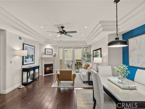 12044 Hoffman Street 204, Studio City (los Angeles) CA 91604