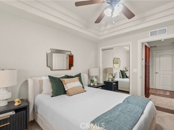 12044 Hoffman Street 204, Studio City (los Angeles) CA 91604