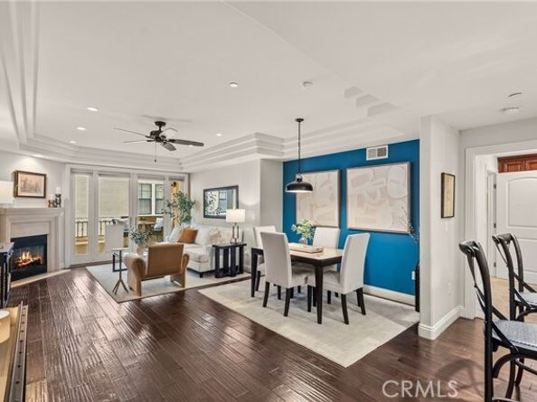 12044 Hoffman Street 204, Studio City (los Angeles) CA 91604
