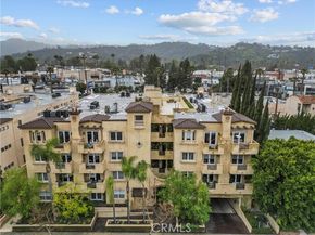 12044 Hoffman Street 204, Studio City (los Angeles) CA 91604
