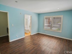 11230 Peach Grove Street 206, North Hollywood (los Angeles) CA 91601
