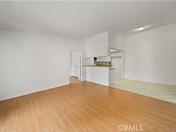 12601 Van Nuys Boulevard 222, Pacoima (los Angeles) CA 91331