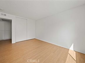 12601 Van Nuys Boulevard 222, Pacoima (los Angeles) CA 91331