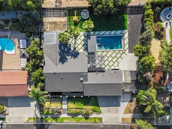 10405 Lubao Avenue, Chatsworth (los Angeles) CA 91311