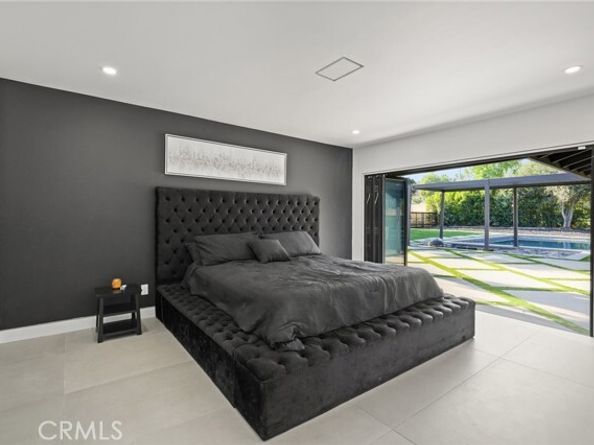 10405 Lubao Avenue, Chatsworth (los Angeles) CA 91311