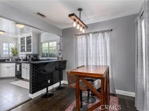 6640 De Celis, Los Angeles CA 91406