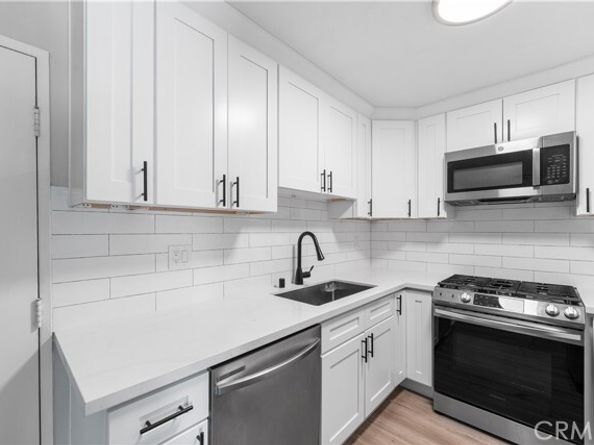 9525 Sylmar Avenue 2, Panorama City (los Angeles) CA 91402
