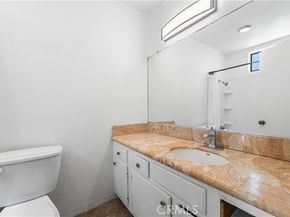 9525 Sylmar Avenue 2, Panorama City (los Angeles) CA 91402