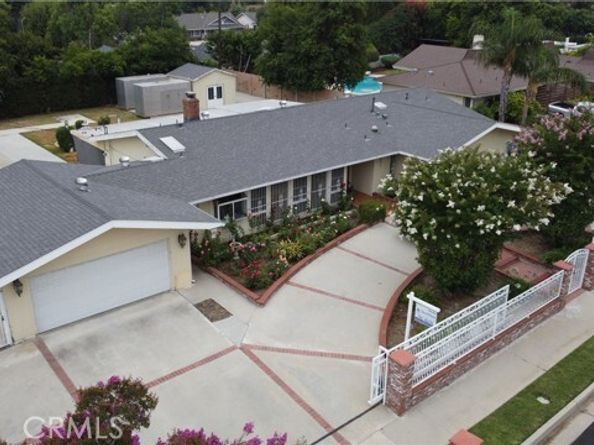 19128 Prairie Street, Northridge (los Angeles) CA 91324