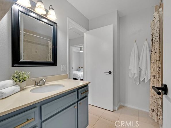 10125 De Soto Avenue 43, Chatsworth (los Angeles) CA 91311