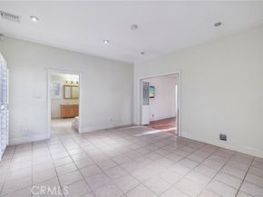 6542 Zelzah Avenue, Reseda (los Angeles) CA 91335