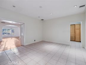 6542 Zelzah Avenue, Reseda (los Angeles) CA 91335