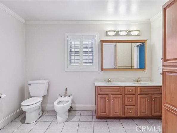 6542 Zelzah Avenue, Reseda (los Angeles) CA 91335