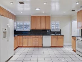 6542 Zelzah Avenue, Reseda (los Angeles) CA 91335