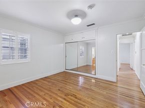 6542 Zelzah Avenue, Reseda (los Angeles) CA 91335