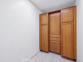 6542 Zelzah Avenue, Reseda (los Angeles) CA 91335