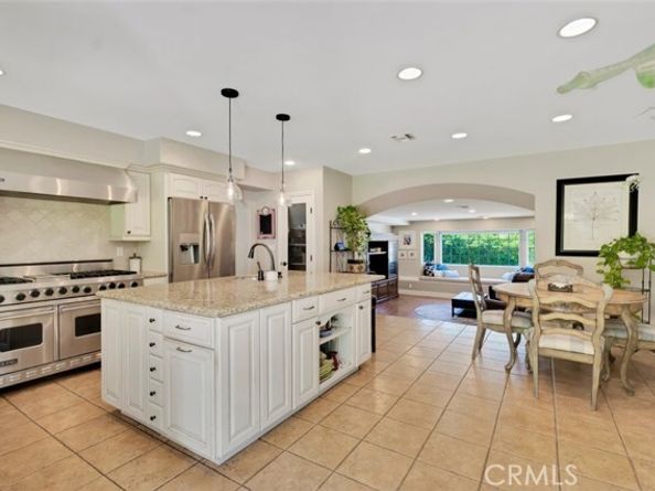 11538 Zelzah Avenue, Granada Hills (los Angeles) CA 91344