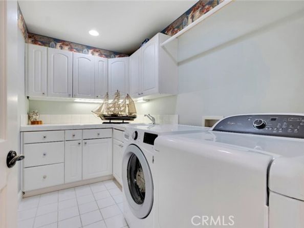 11538 Zelzah Avenue, Granada Hills (los Angeles) CA 91344