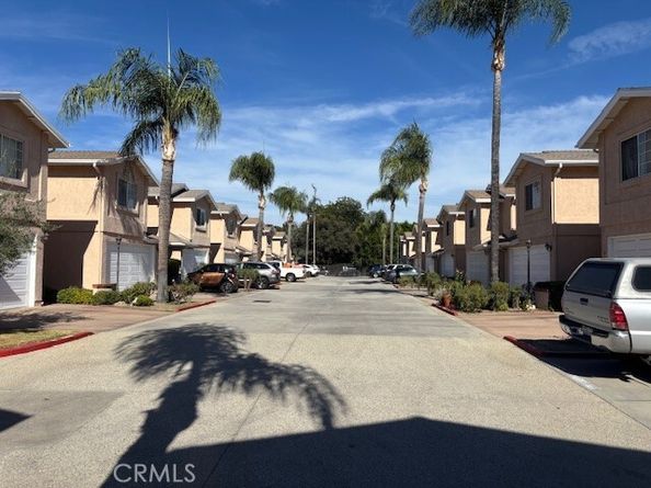 9217 Cedros Avenue A, Panorama City (los Angeles) CA 91402