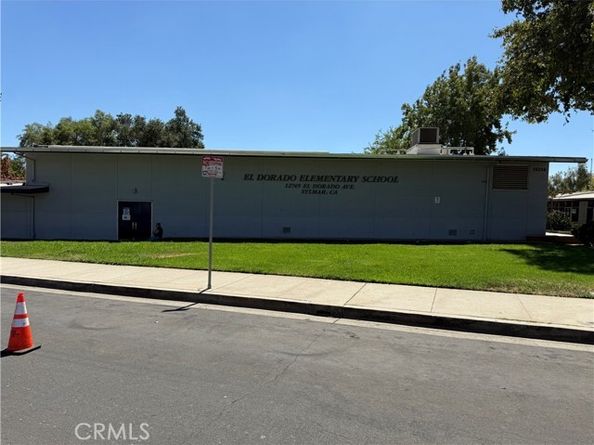 12744 El Dorado Avenue, Sylmar (los Angeles) CA 91342