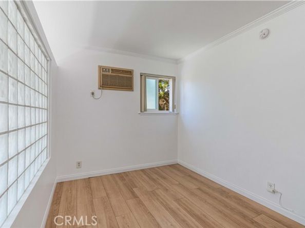 11138 Aqua Vista Street 49, Studio City (los Angeles) CA 91602
