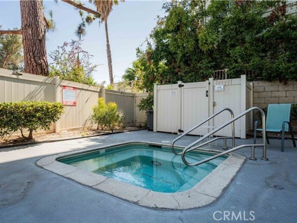 11138 Aqua Vista Street 49, Studio City (los Angeles) CA 91602