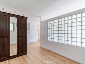 11138 Aqua Vista Street 49, Studio City (los Angeles) CA 91602