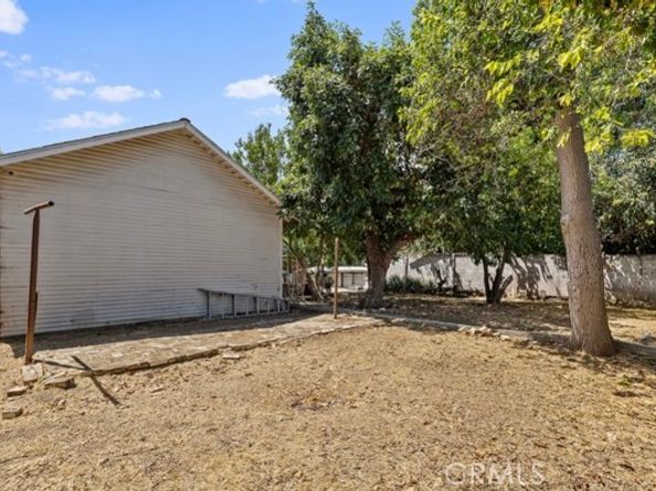 15945 Hart Street, Los Angeles CA 91406