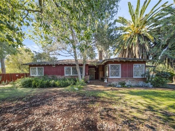 7719 Yolanda Avenue, Reseda (los Angeles) CA 91335