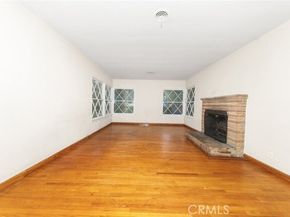 7719 Yolanda Avenue, Reseda (los Angeles) CA 91335