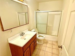 14054 Roscoe, Panorama City (los Angeles) CA 91402