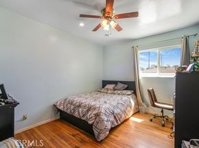 13130 Schoenborn Street, Sun Valley (los Angeles) CA 91352