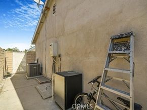 13130 Schoenborn Street, Sun Valley (los Angeles) CA 91352